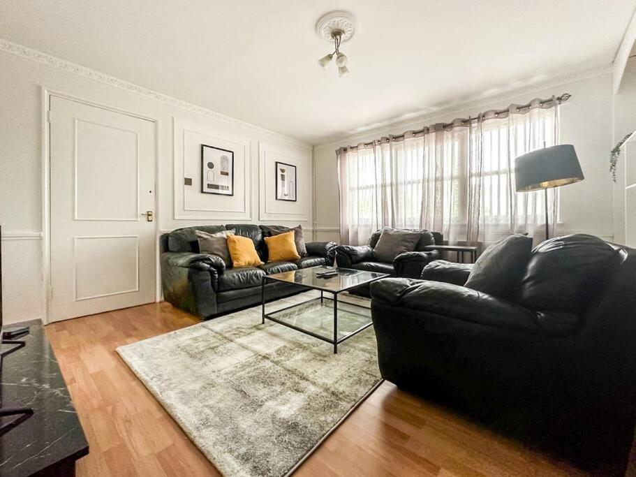 Villa Newly Refurbished 3 Bed House Near London O2 Arena Exterior foto